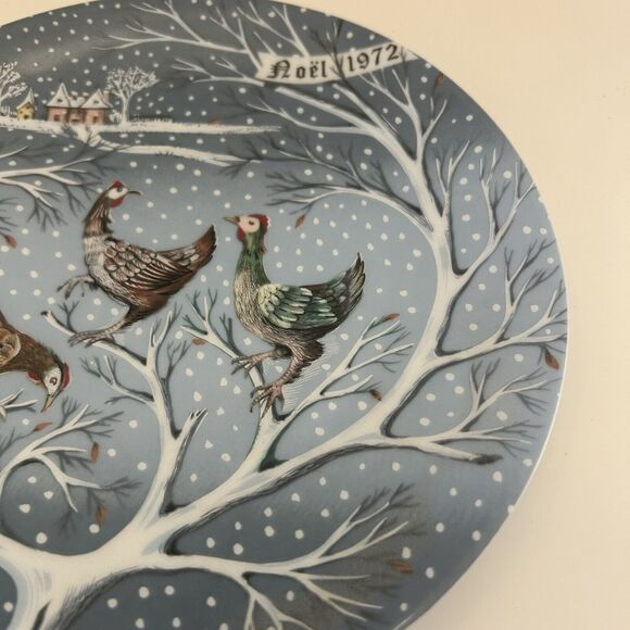 Haviland Limoges The 12 Days of Christmas Plate Three French Hens 1972 Signed - Picture 2 of 6